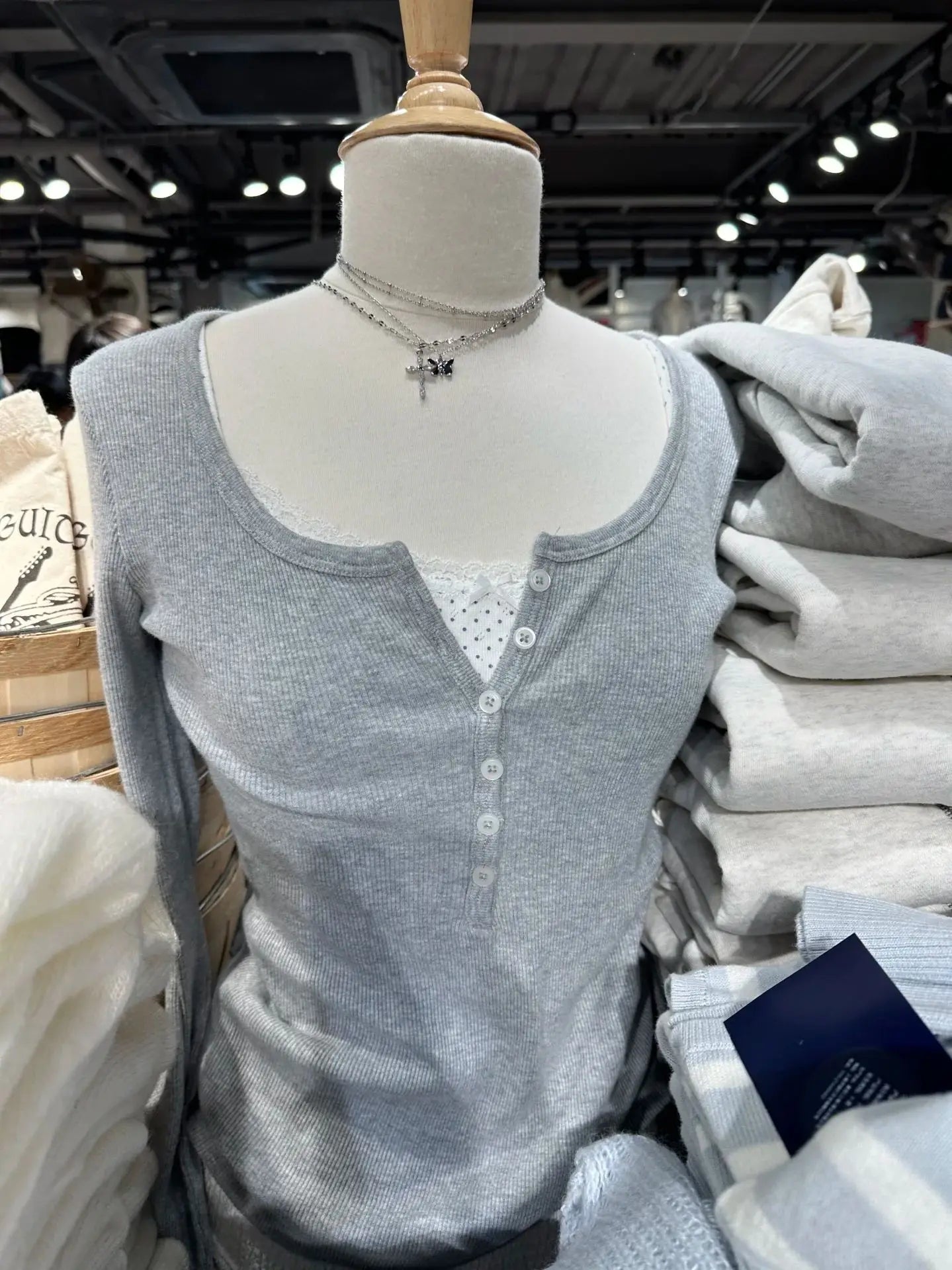 Six Buttons Ribbed Long Sleeve T-shirts Women Spring Round Neck Cotton Slim Tee Top Female Sweet Cute Pink Tshirt Y2k Tops New