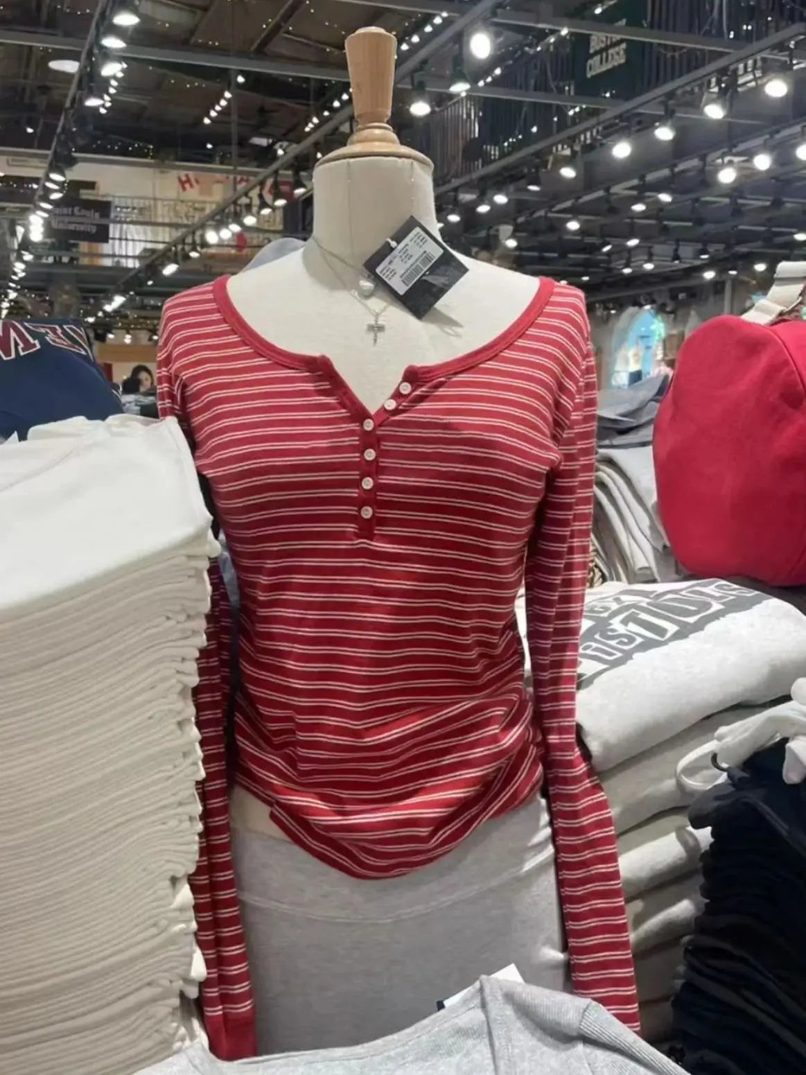 Six Buttons Ribbed Long Sleeve T-shirts Women Spring Round Neck Cotton Slim Tee Top Female Sweet Cute Pink Tshirt Y2k Tops New